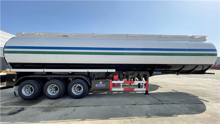 Factory Show of 45000Lts Fuel Oil Tanker Trailer