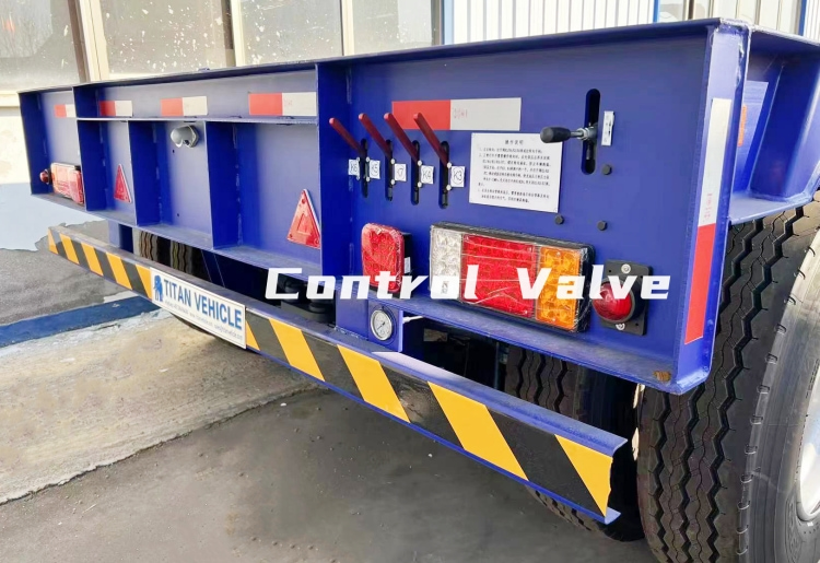 Remolque de cuello de cisne Lowboy desmontable de 60 toneladas a la venta