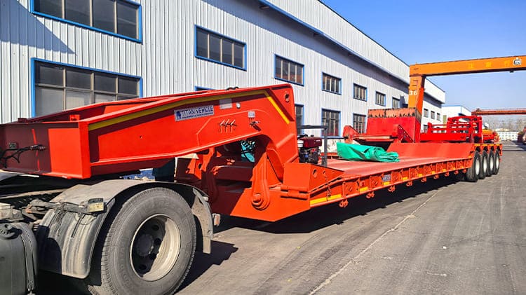 Remolque Lowboy Cuello de Cisne Desmontable de 4 Ejes y 100 Toneladas en Venta en Uruguay | Remolque de Cuello Desmontable
