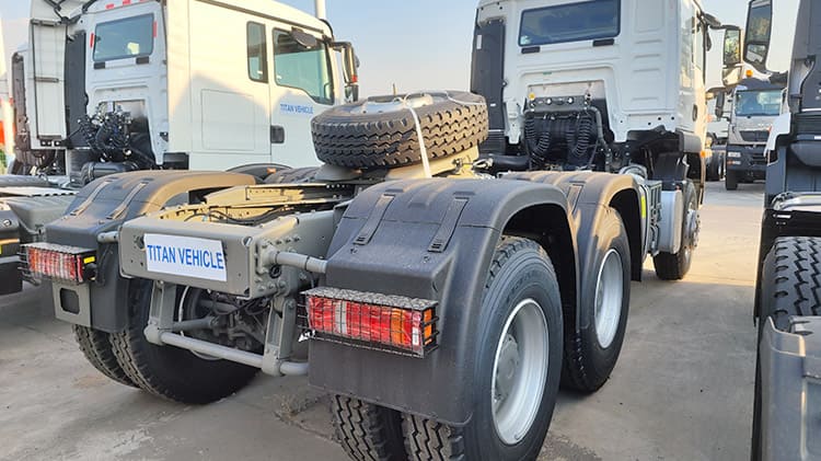 Camión tractor Sinotruk Howo 400 en venta en Paraguay