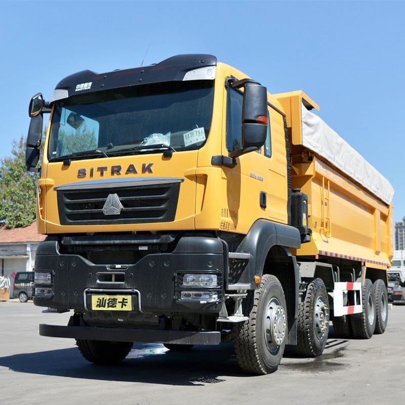 Camión volquete Howo 8x4 Sitrak G7W 400 usado