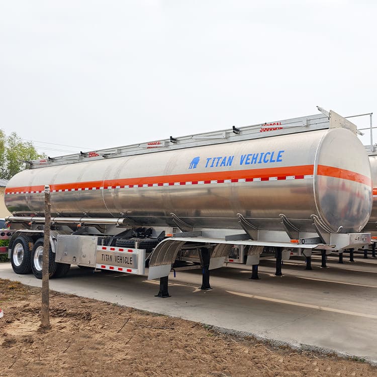 Remolque cisterna de aluminio para combustible de 38 m³