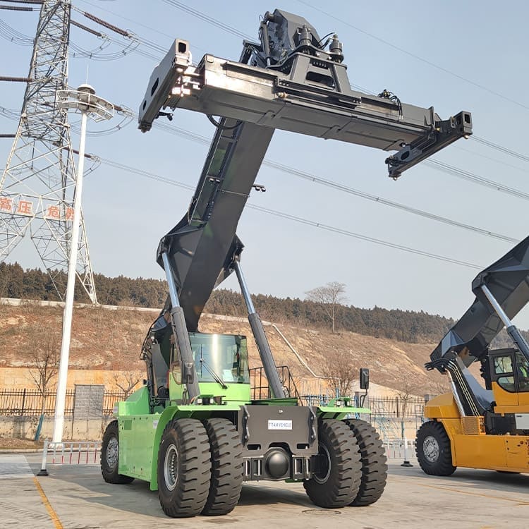 Reachstacker XCMG de 45 toneladas
